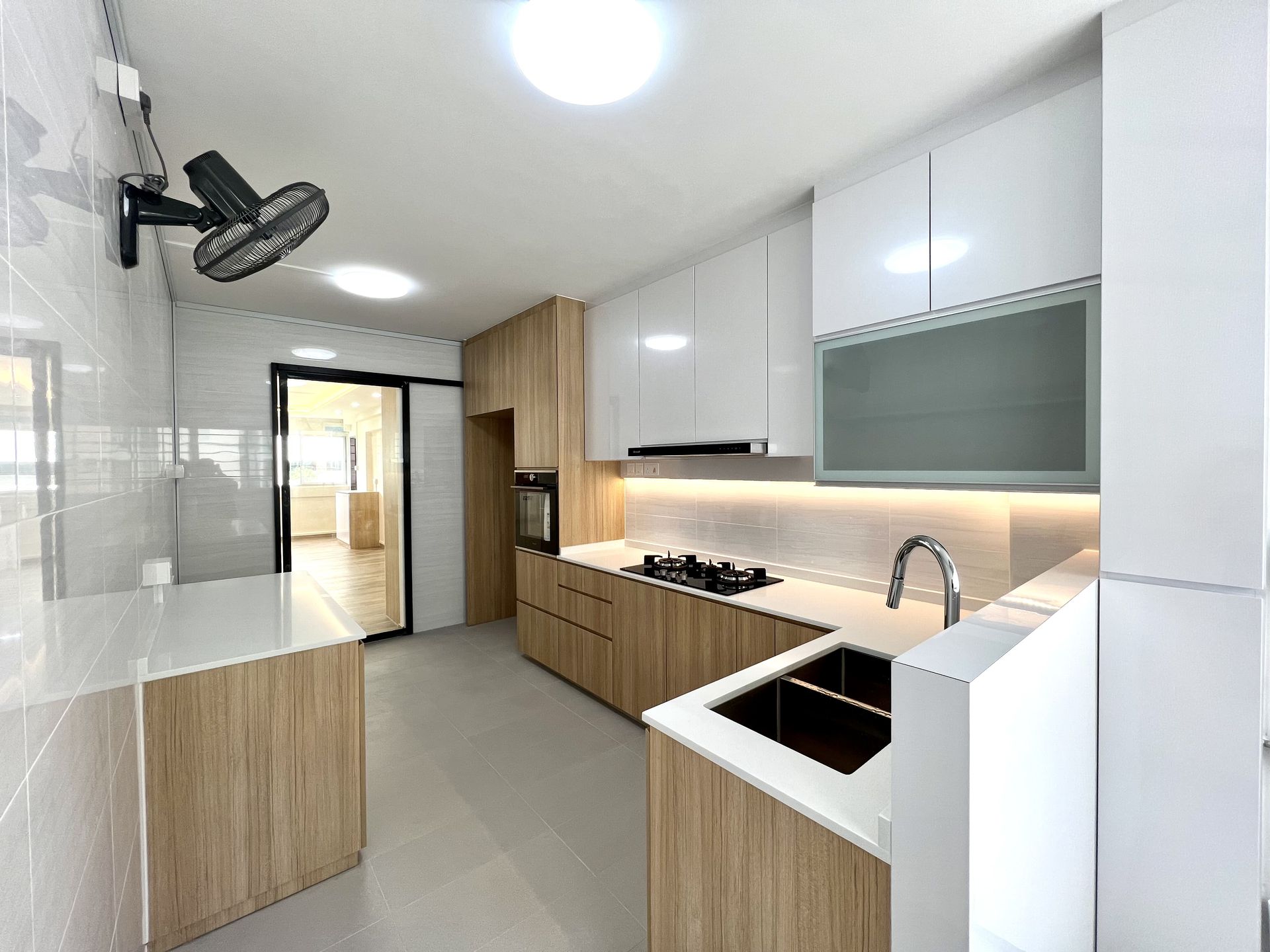 /design_plus_static/static/src/images/image_1920.png