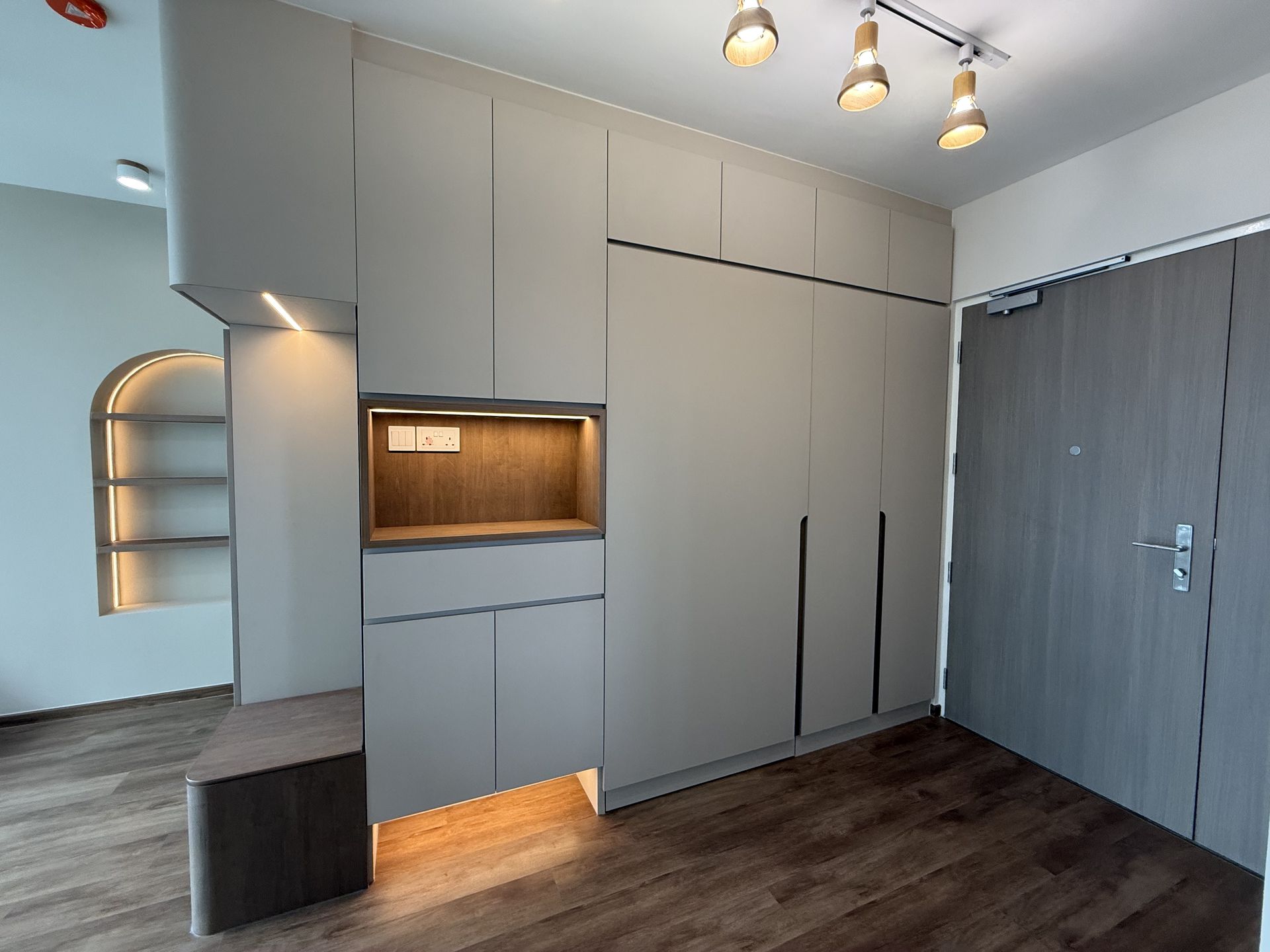 Blk 149A Towner Chest